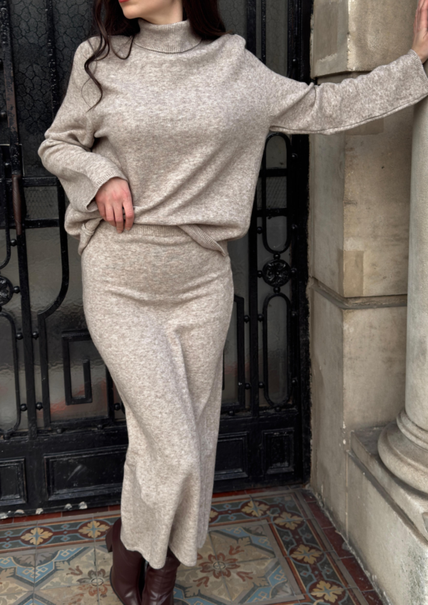 Ensemble pull et jupe longue gris – Image 2