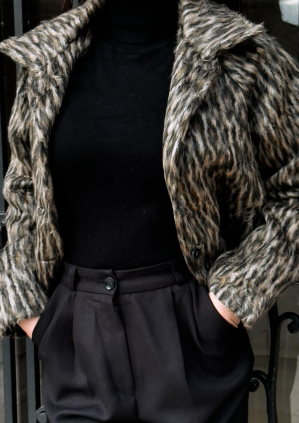 Veste courte léopard – Image 2