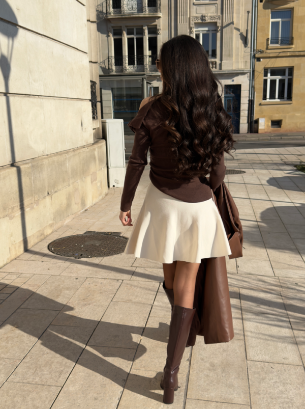 Jupe évasé en maille écru – Image 3