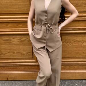 Ensemble pantalon et gilet kaki