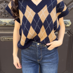 Pull sans manches à losanges bleu marine