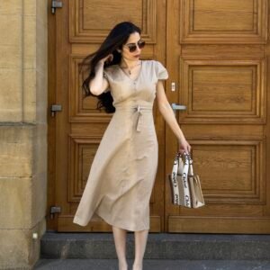 Robe mis longue à nouer beige