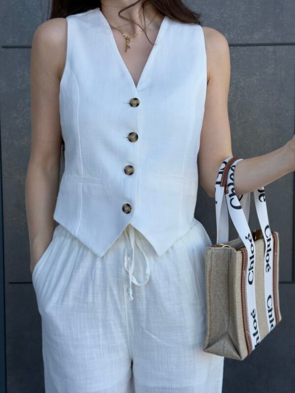 Ensemble pantalon et gilet de tailleur blanc cassé – Image 3
