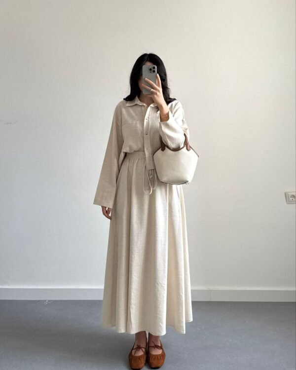 Ensemble jupe longue et chemise beige