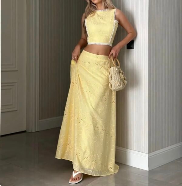 Ensemble top et jupe brodé jaune – Image 3