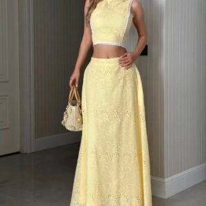 Ensemble top et jupe brodé jaune