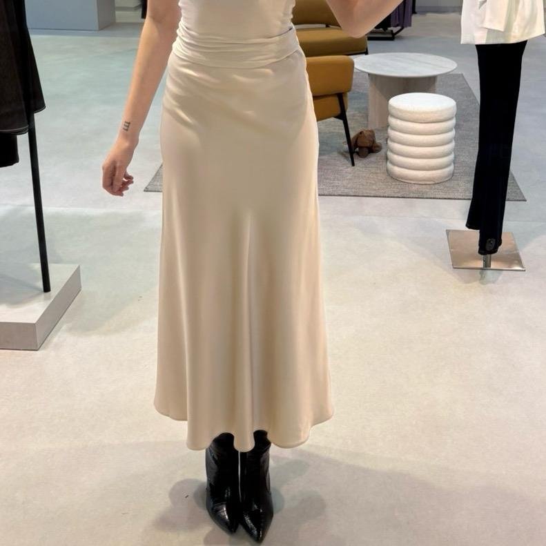 Jupe satinée | Crème (36-42)