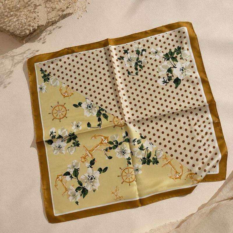 Foulard à motif floral & à pois