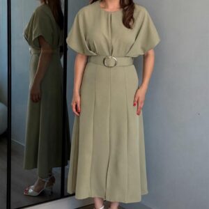 Robe avec ceinture